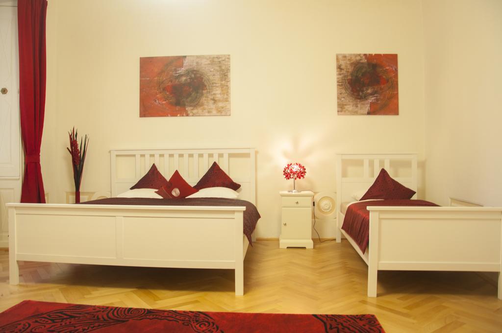 Cherry Charm Apartments Prag Zimmer foto